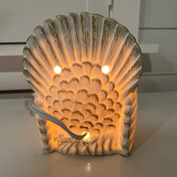 Scentsy Tom Turkey Full-Size Rustic Ivory Wax Warmer. - Picture 5 of 10